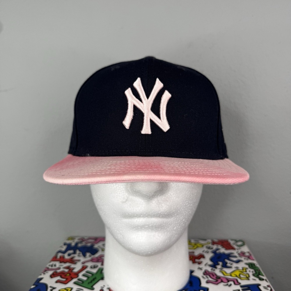 Exclusive New Era Fitted NY Yankees Hat Blue Baseball Pink UV 96 7 1/4